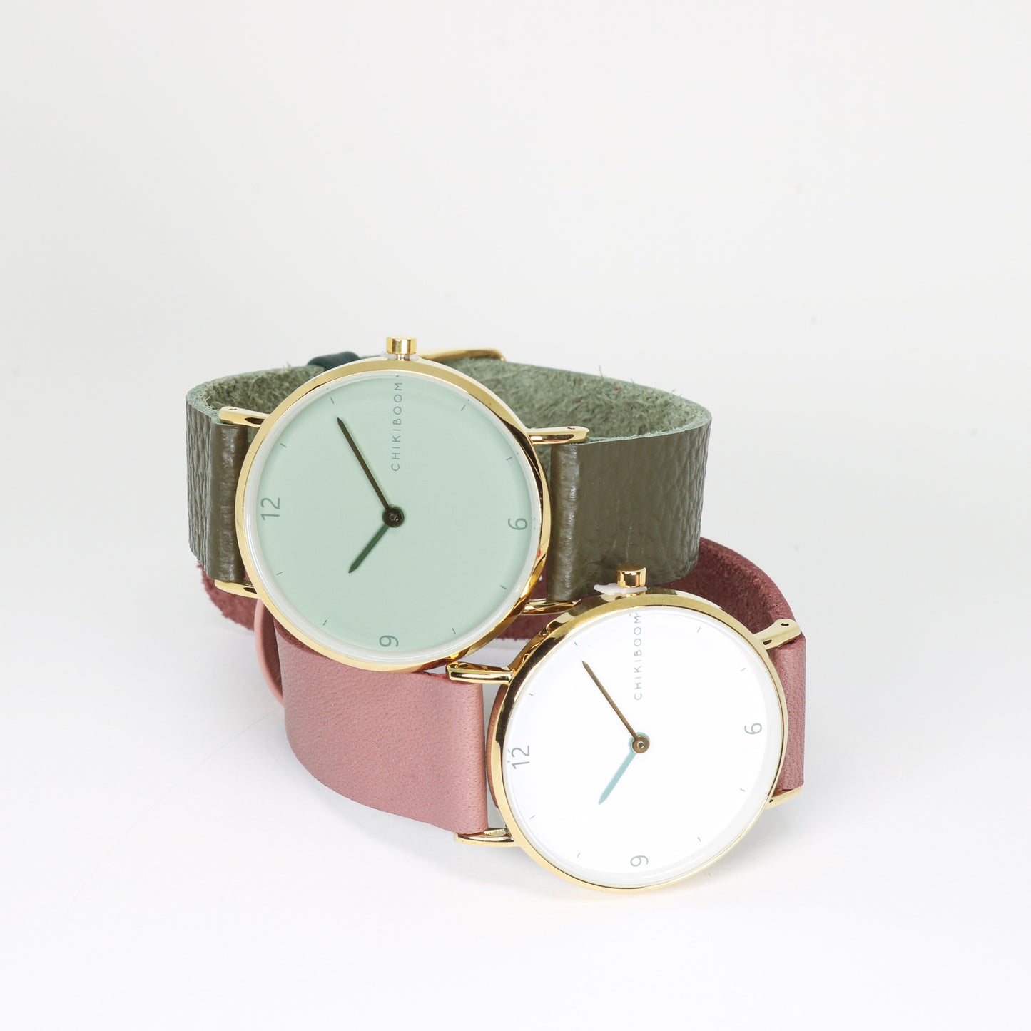 Textured green / white and gold watch