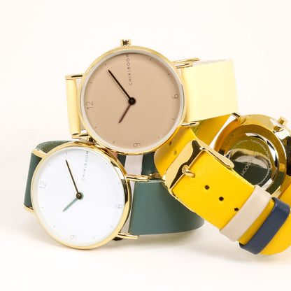 90's Pale yellow / rosé watch 