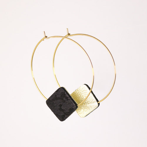 Round / Square Earrings