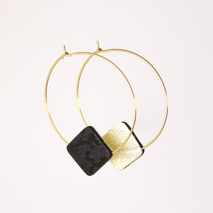Round / Square Earrings