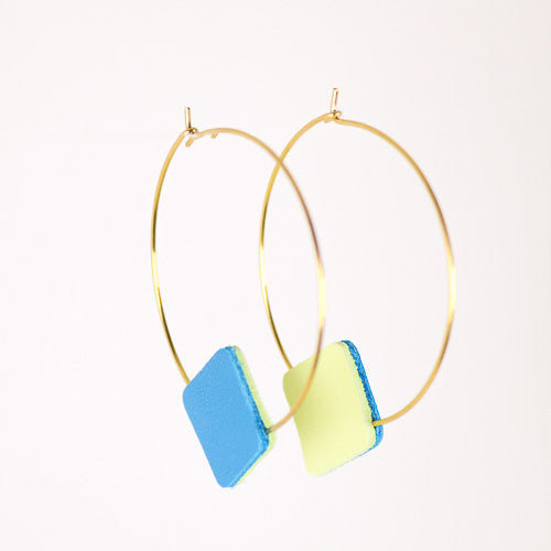 Round / Square Earrings