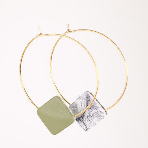 Round / Square Earrings