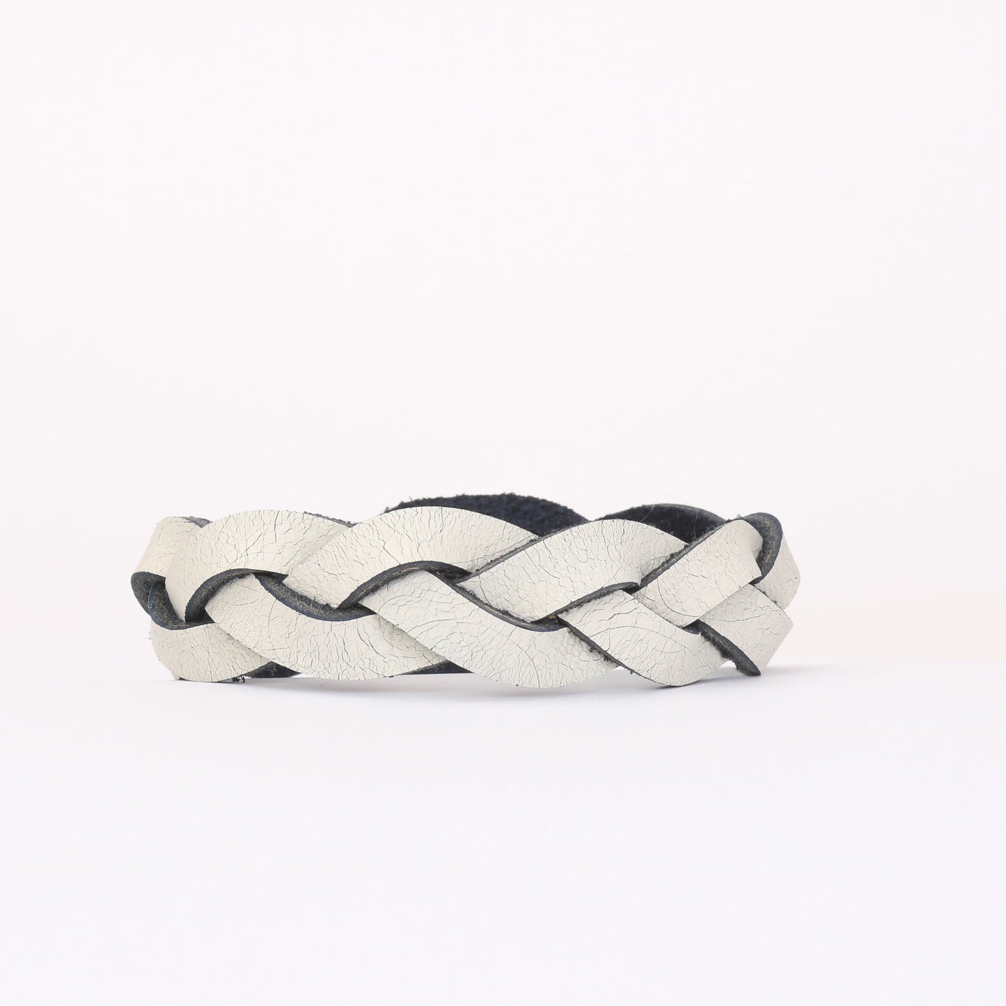 Infinite braid bracelets