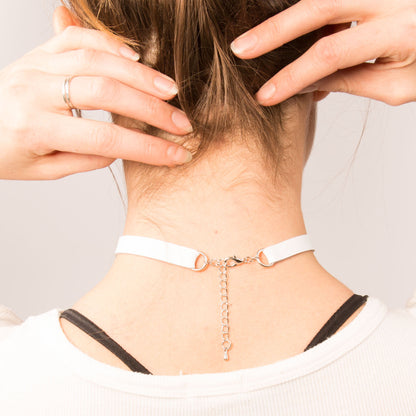 White choker necklace