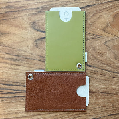Porte-cartes brun / vert pomme